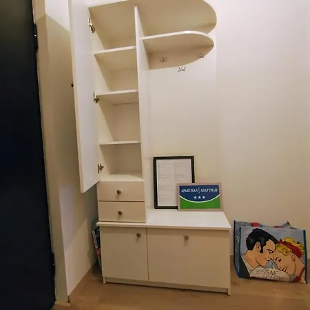 Emari - Hochwertige 2-zimmer-wohnung Mit Panorama Bergblick Sarajevo